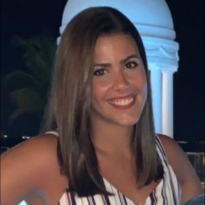 Meet your Posher, Stephanie